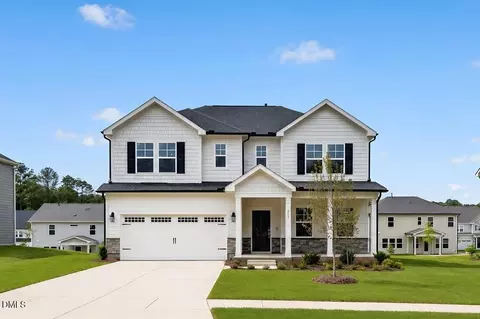 213 Hickory Grove Dr, Sanford, NC 27330