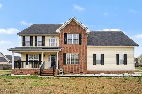 3427 Lancers Dr, Fayetteville, NC 28306
