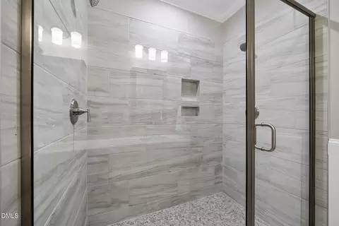 Bath - 320 Kavanaugh Rd, Wake Forest, NC 27587 photo 2 of 4