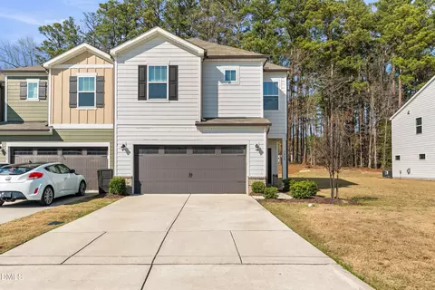 Exterior - 3418 Dropseed Dr, Apex, NC 27502 photo 2 of 5