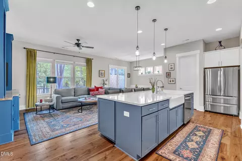 1229 Hodgson Ln, Fuquay Varina, NC 27526