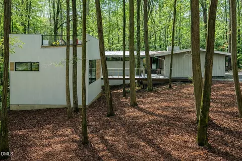 607 Rock Creek Rd, Chapel Hill, NC 27514
