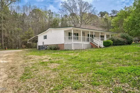 481 Mount Hebron Rd, Castalia, NC 27816
