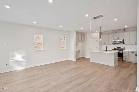 200 Solaire Aly, Wake Forest, NC 27587