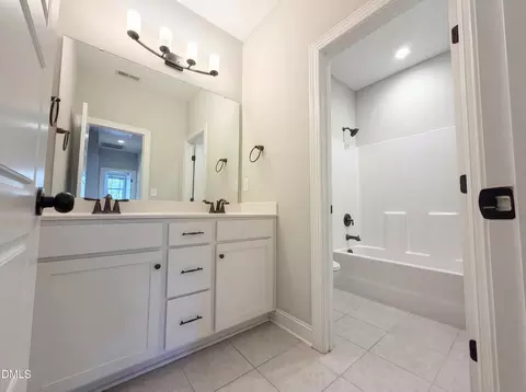 Bath - 813 Copper Beech Ln, Wake Forest, NC 27587 photo 3 of 3