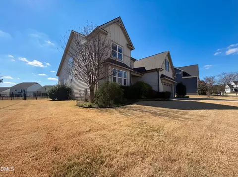 Exterior - 813 Copper Beech Ln, Wake Forest, NC 27587 photo 4 of 5