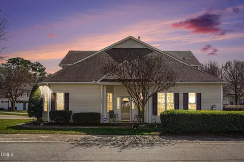 4655 Pooh Corner Dr, Raleigh, NC 27616