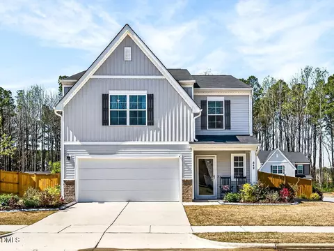 849 Bellewood Gardens Dr, Angier, NC 27501