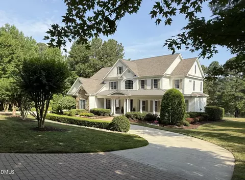 300 Lake Manor Rd, Chapel Hill, NC 27516