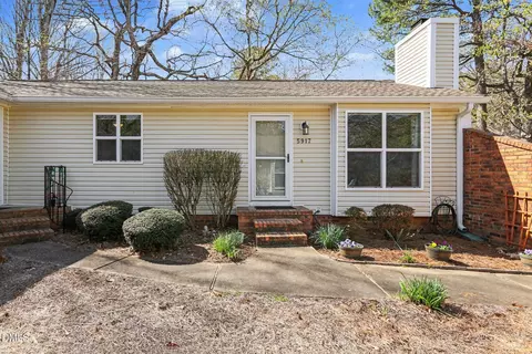 5917 Westcreek Pl, Raleigh, NC 27606