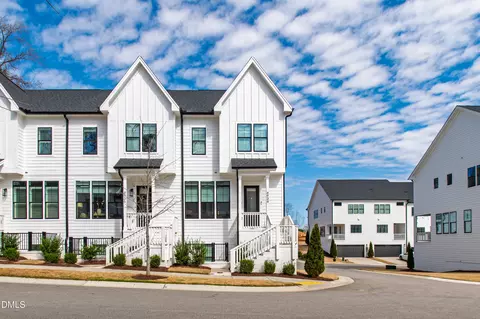 4934 Trek Ln, Raleigh, NC 27606