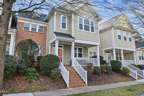 649 Democracy St, Raleigh, NC 27603