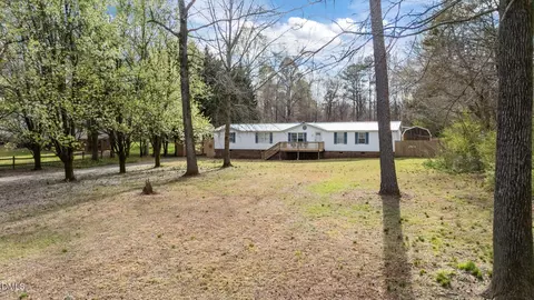9089 Grassy Creek Rd, Bullock, NC 27507