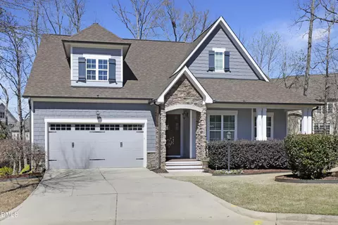 109 Jumping Creek Ct, Holly Springs, NC 27540