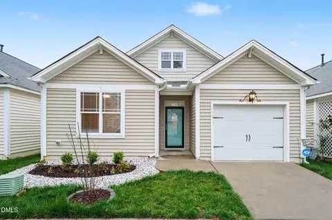 112 Denby Cir, Clayton, NC 27527