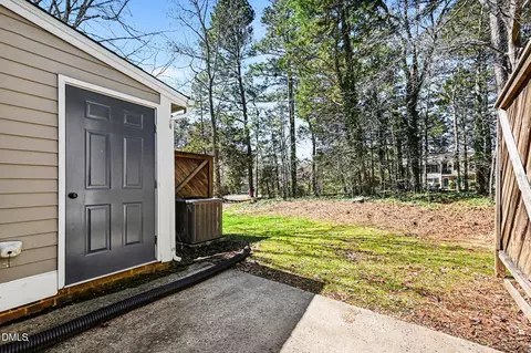 Exterior - 27 Forest Green Dr, Durham, NC 27705 photo 5 of 6