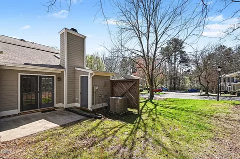 Exterior - 27 Forest Green Dr, Durham, NC 27705 photo 6 of 6