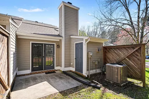 Exterior - 27 Forest Green Dr, Durham, NC 27705 photo 4 of 6