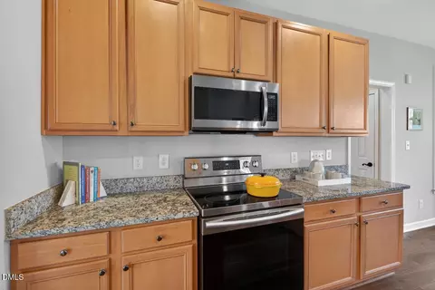 Kitchen - 8214 Eagle View Dr, Durham, NC 27713 photo 5 of 6