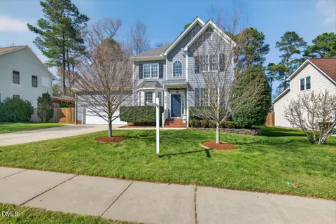 Exterior - 8214 Eagle View Dr, Durham, NC 27713 photo 18 of 19