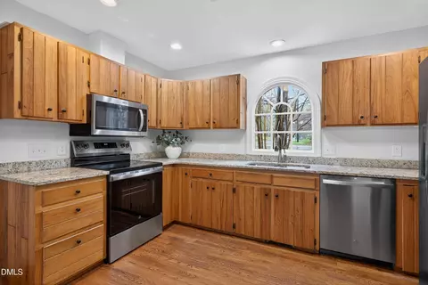 Kitchen - 1200 Apache Ln, Apex, NC 27502 photo 4 of 5