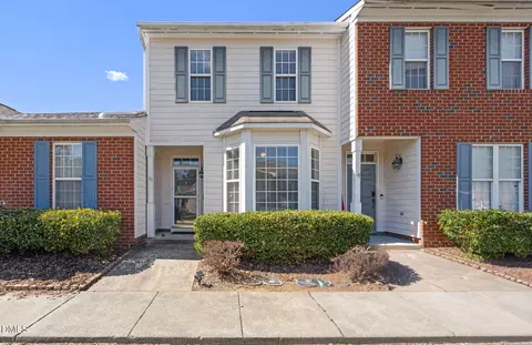 33 Signet Dr, Durham, NC 27704