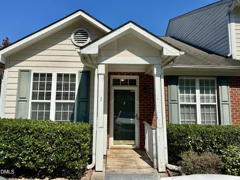 1 Signet Dr, Durham, NC 27704