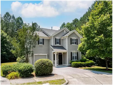 407 Elm Farm Pl, Morrisville, NC 27560