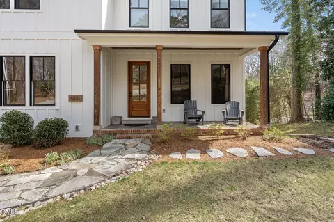 1200 Roosevelt Dr, Chapel Hill, NC 27514