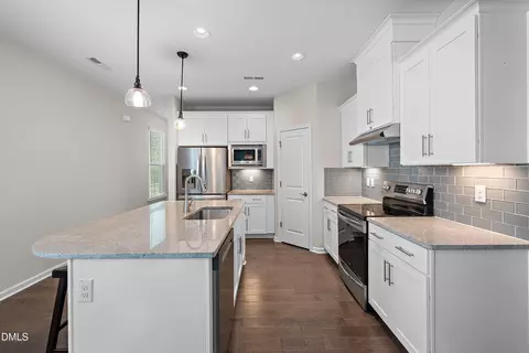 Kitchen - 1006 Sounding Ln, Durham, NC 27703 photo 4 of 8