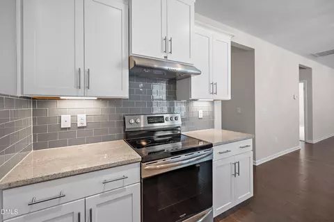 Kitchen - 1006 Sounding Ln, Durham, NC 27703 photo 6 of 8