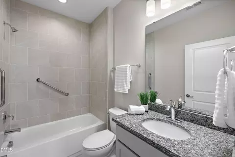 Bath - 1006 Sounding Ln, Durham, NC 27703 photo 3 of 3
