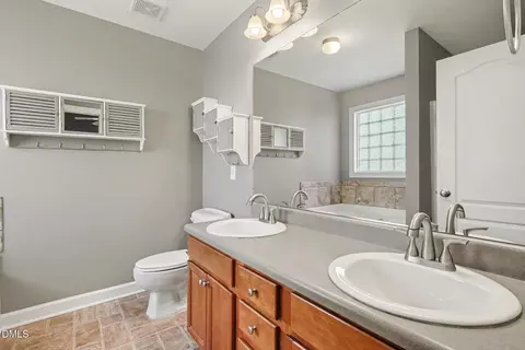 79 Bear Oak Dr, Smithfield, NC 27577 photo 24