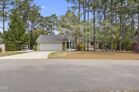 17 Coldstream Ln #6, Pinehurst, NC 28374
