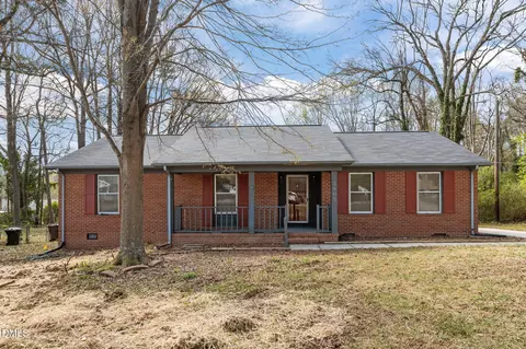 3805 Broadacres Dr, Greensboro, NC 27407