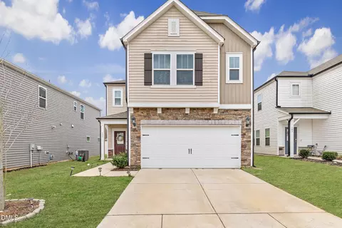 131 White Ash Dr, Clayton, NC 27527