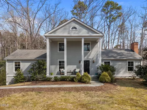 600 Lakeshore Ln, Chapel Hill, NC 27514