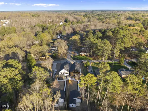 5021 Pine Trail Dr, Durham, NC 27712 photo 8