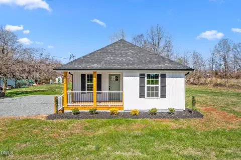 955 W Holt St, Mebane, NC 27302