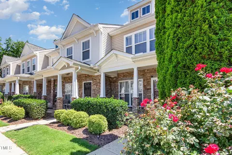 8823 Orchard Grove Way, Raleigh, NC 27612
