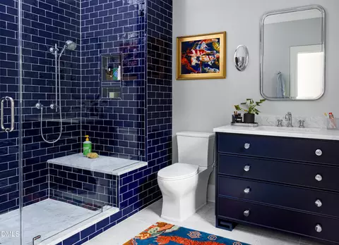 Bath - 2809 Grant Ave, Raleigh, NC 27607 photo 6 of 11