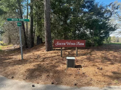 800 Southwind Rd, Siler City, NC 27344
