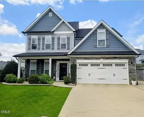 5720 Lumiere St, Holly Springs, NC 27540