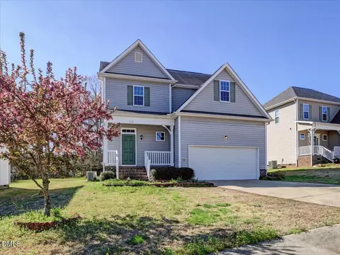 810 Howdenshire, Knightdale, NC 27545