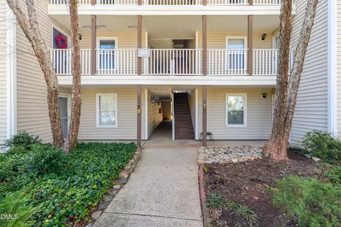 1312 Hillbrow Ln #203, Raleigh, NC 27615