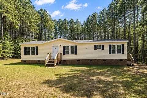 141 Cardinal Ln, Henderson, NC 27537