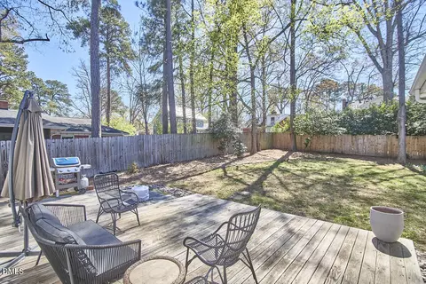 Exterior - 405 Everett Pl, Durham, NC 27701 photo 6 of 9