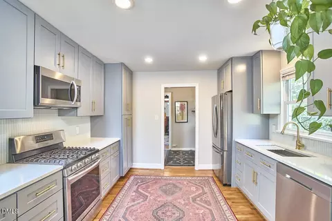 Kitchen - 405 Everett Pl, Durham, NC 27701 photo 4 of 5
