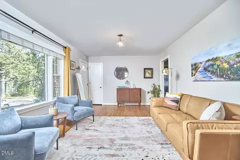 Living - 405 Everett Pl, Durham, NC 27701 photo 3 of 3