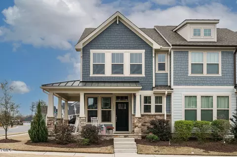 1801 Shady Oaks Dr, Wendell, NC 27591
